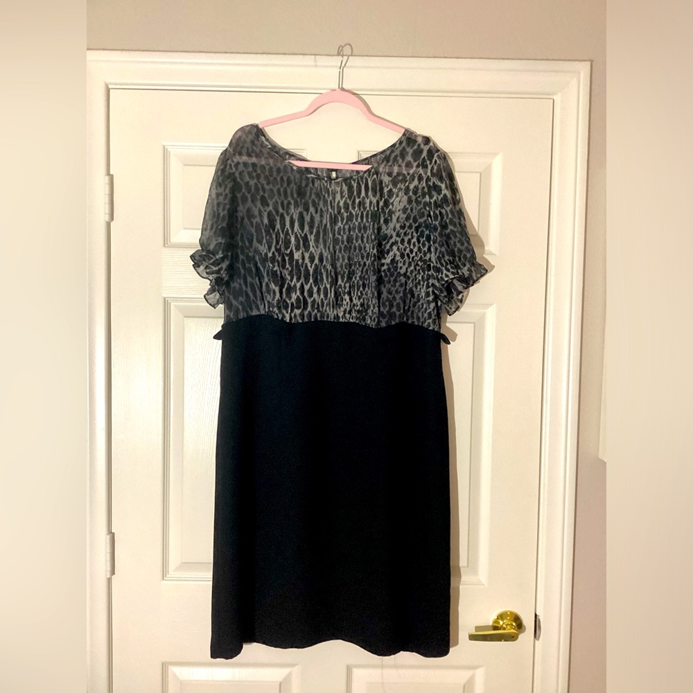 Dress Barn Body Fitting Cocktail Black/Grey Dress Size 18